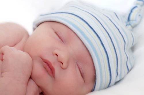 XƏBƏRİNİZ OLSUN! Uşağına bu adı verənə 10 min dollar mükafat