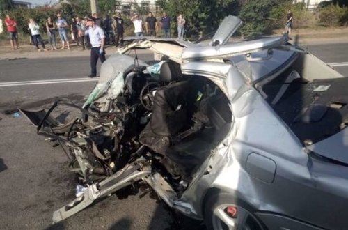 Bakıda 81 yaşlı kişi dəhşət saçdı - Törətdiyi qəzada ana və oğul öldü