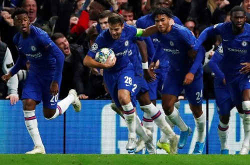 Londonda gecənin futbol şousu yaşandı - VİDEO