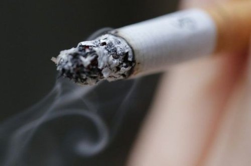 Ученые выяснили, что курение вызывает шизофрению - ИССЛЕДОВАНИЕ