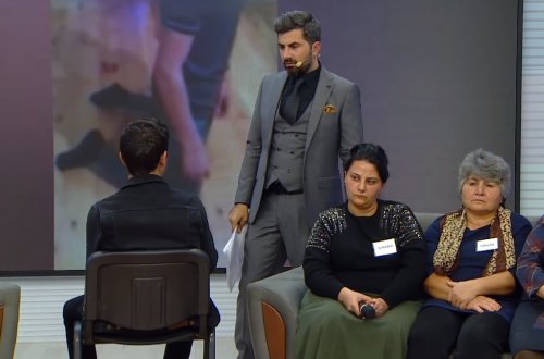 Diz çökdürülüb təhqir olunan 16 yaşlı oğlan görün kim imiş - VİDEO