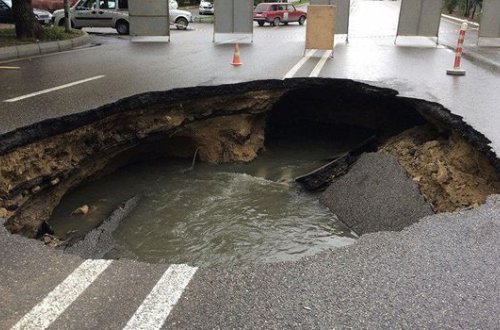 Qorxmaz Hüseynov: Bizim Babək prospektində heç bir işimiz qalmayıb