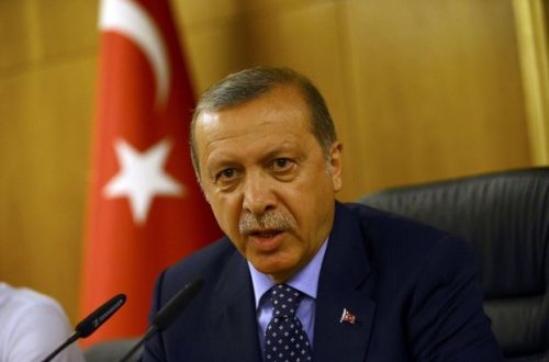 Эрдоган намерен обсудить с Трампом присутствие курдских сил на севере Сирии