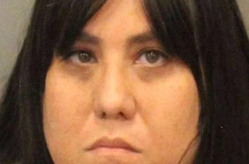 Ana balasını vannada boğub öldürdü - FOTO