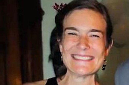 Evə girən polislər dəhşətə gəldi - Başı kəsilmiş qadın və başqa iki cəsəd - FOTO