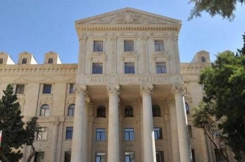 Rəsmi Bakıdan Mnatsakanyana - CAVAB