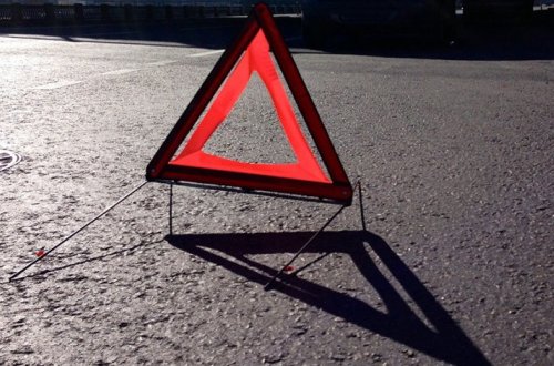 Пьяный водитель сбил семью с двумя детьми в Сабирабаде