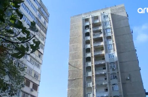 33 il əvvəl şəhərin mərkəzində tikilən binaya hələ də qaz verilmir - VİDEO