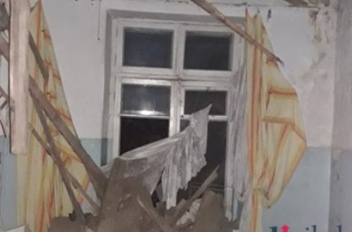 В Баку обвалилось здание - ФОТО