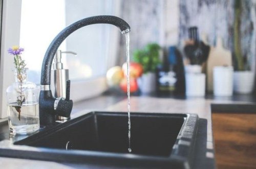 Подача воды в Низаминский район Баку временно ограничена