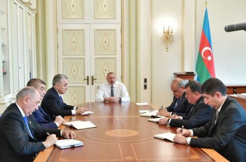 İlham Əliyev: Özünü müxalifət adlandıran antimilli, tamamilə rəzil olmuş qorxaq dəstə bu işlərdə ön sıralardır