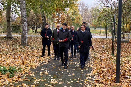 Dövlət Komitəsinin nümayəndə heyətinin Avstriyaya səfəri başlayıb (FOTO)