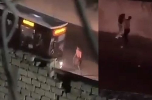 В Баку полуголый мужчина напал на людей - ВИДЕО