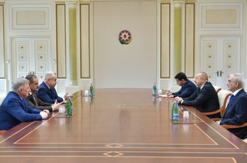 İlham Əliyev görüşlər keçirdi - FOTO