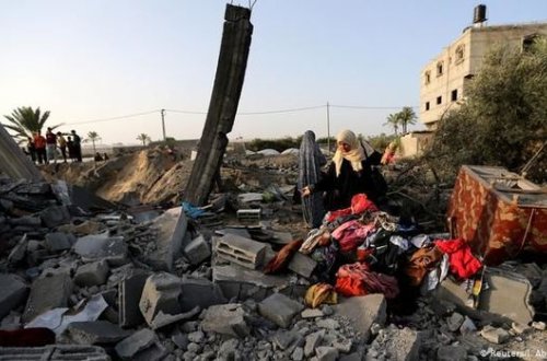 32 fələstinli İsrail hava hücumlarının qurbanı oldu