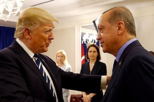 Tramp Ərdoğana: “Sizin böyük fanatınızam”