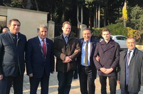 Правнук Джалила Мамедгулузаде впервые приехал в Азербайджан