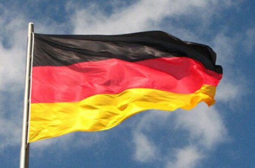 Alman məhkəməsi 12 yaşlı azərbaycanlı ilə bağlı qərarı ləğv etdi