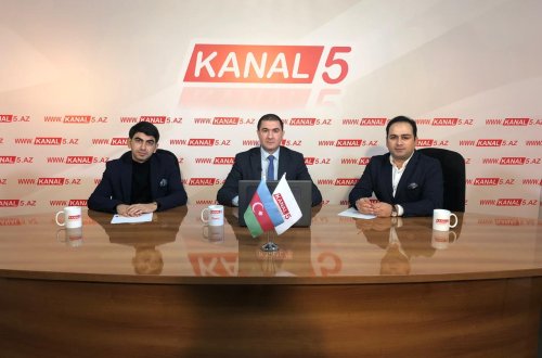 “Onların dolanışığı söyüş söyməkdən keçir” - Sosial media rəhbərləri