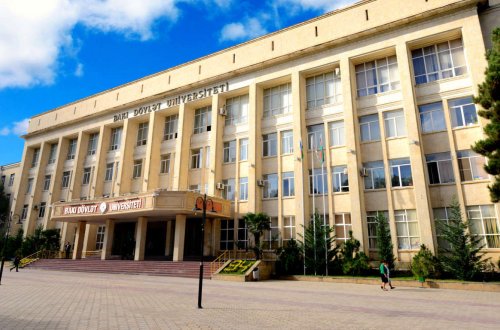 BDU-nun yataqxanasında 3 tələbə qız zəhərlənib, onlardan 1-i ölüb