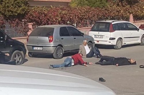 Qohumların torpaq davası qanlı bitdi: Dörd nəfər güllələndi - FOTO