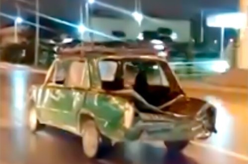 Bakı küçələrində ölüm saçan təhlükəli avtomobil - VİDEO