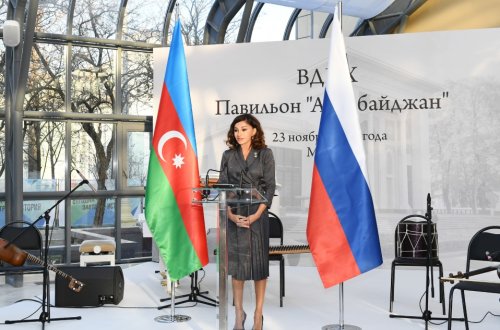 Mehriban Əliyeva Moskvada “Azərbaycan” pavilyonunun açılışında iştirak edib (FOTOLAR)