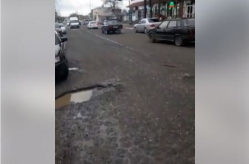 Xudat yolunun acınacaqlı vəziyyəti - AİDİYYATI QURUMLAR NƏZARƏT ETMİR