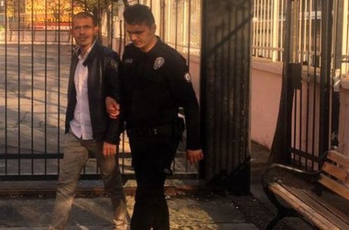 Dostunun əvəzinə imtahan verərkən tutuldu