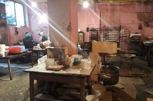 Bakıda un məmulatlarının istehsalı müəssisəsində iyrənc mənzərə - FOTO