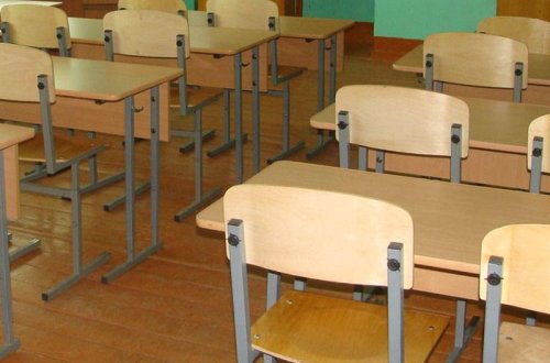 Azərbaycanda 1-ci sinif şagirdi məktəbdə öldü