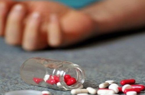 Gəncədə 23 yaşlı qız dərmandan zəhərləndi