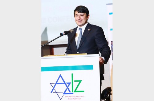 Dövlət Komitəsinin nümayəndə heyəti “Azİz”in qurultayında iştirak edib