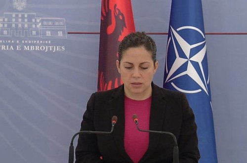 Nazir zəlzələ qurbanlarının adlarını oxuyarkən göz yaşlarını saxlaya bilmədi - VİDEO