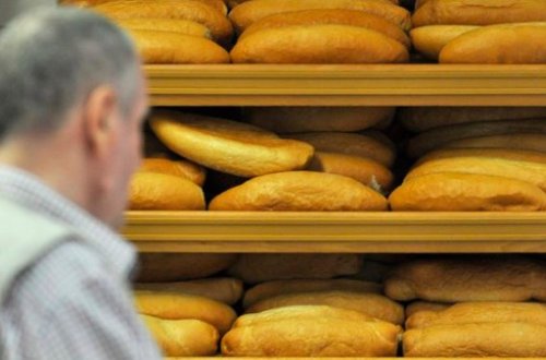 Çörəklə bağlı HƏYƏCAN TƏBİLİ — işbazlar at oynadırlar