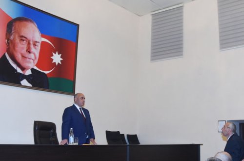 Maliyyə Nazirliyi icra başçısının fəaliyyətini yoxlayır (RƏSMİ)