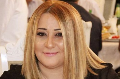 Millət vəkili xanım jurnalistə vəzifə verdi (FOTO)