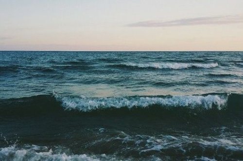 SOCAR hava şəraitinin kəskinləşməsi ilə əlaqədar dənizdəki işçilərini təxliyyə edib