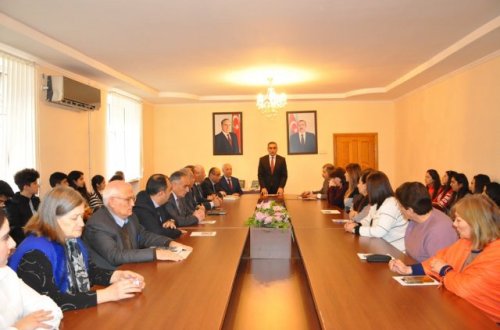 Mingəçevir Dövlət Universitetində İmadəddin Nəsiminin  650 illik yubileyi münasibətilə növbəti tədbir keçirilib