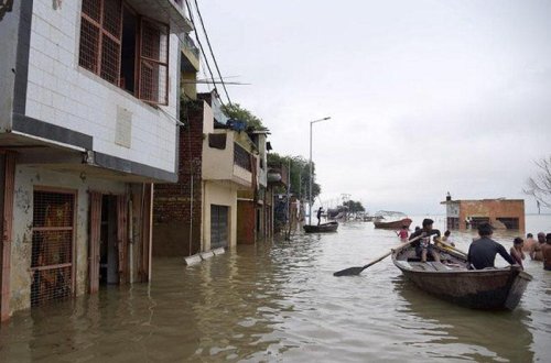 Hindistanın cənubunda güclü yağışlar nəticəsində ölənlərin sayı 25 nəfərə çatıb