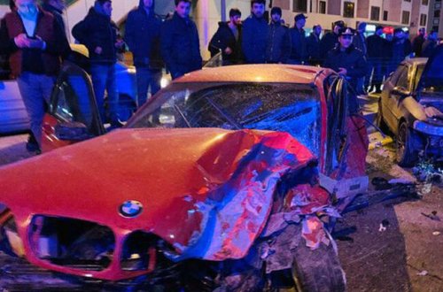 Bakıda baş vermiş ağır qəzada xəsarət alan 6 nəfərin adı bilindi - Biri hamilədir - VİDEO