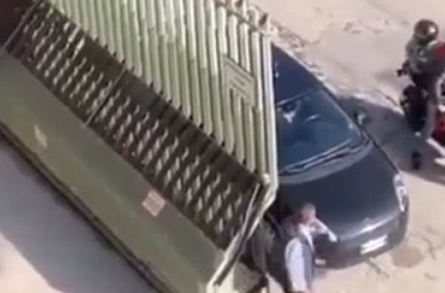 Avtoritet küçənin ortasında güllələndi - VİDEO