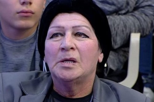 Azərbaycanın tanınmış aktrisası qızını uşaq evinə atıb