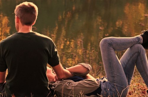 Kişilərin azlıq təşkil etdiyi ölkələr