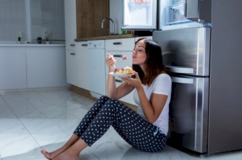 Gecələr yemək yeyənlər oxusun - Həkimdən XƏBƏRDARLIQ