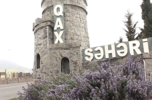 Qaxda ailə bələdiyyələri: oğul atasının, kürəkən qaynatasının sədr olduğu məntəqədən bələdiyyəyə namizəddir