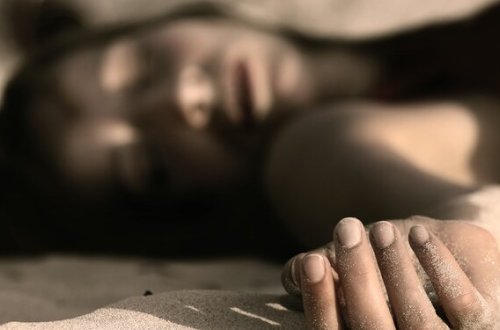 Özünü 18-ci mərtəbədən atan Sevincin ailəsi barədə maraqlı məqamlar- Atası direktordur