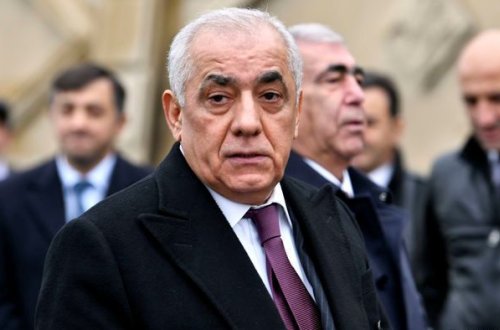 Baş nazirdən dövlət bayrağı ilə bağlı - SƏRƏNCAM