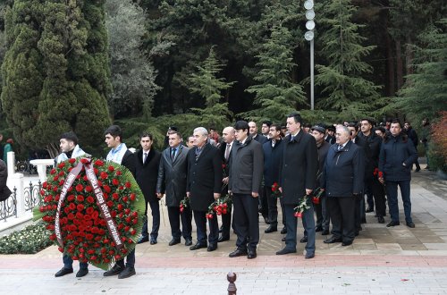 Diasporla İş üzrə Dövlət Komitəsində qüdrətli dövlət xadimi Heydər Əliyevin anım günü keçirilib