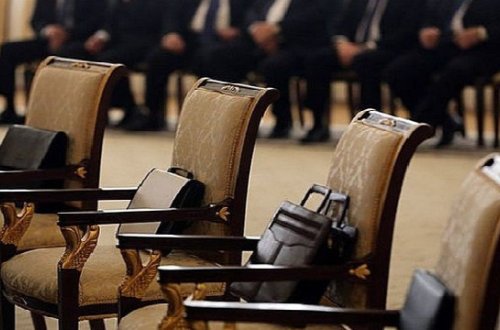 Ukraynalı nazir maaşının azlığından şikayətləndi: “4 uşağım var”